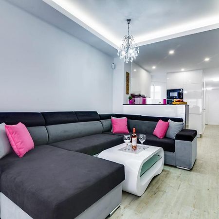Moderno Apartamento Familiar Junto Al Mar - Conejito Apartman Torrevieja Kültér fotó