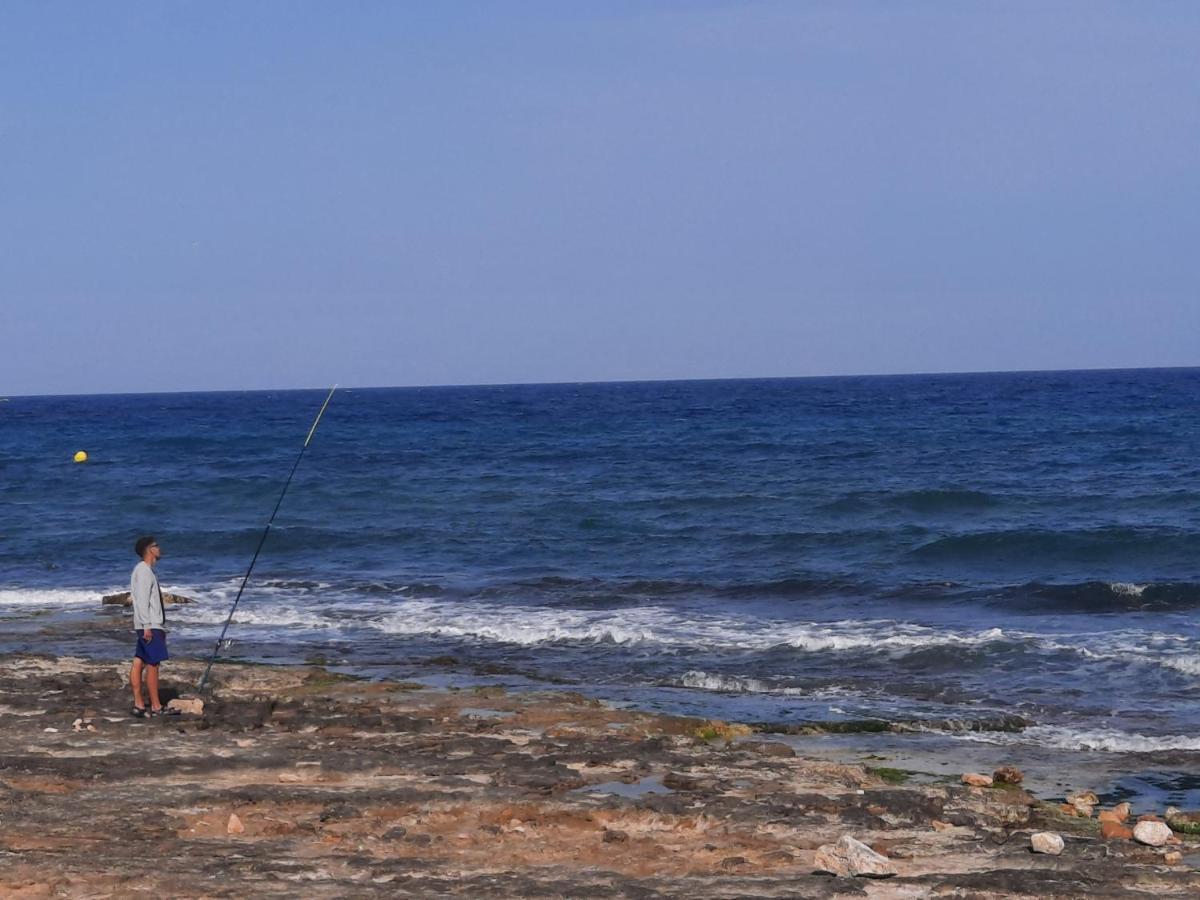 Moderno Apartamento Familiar Junto Al Mar - Conejito Apartman Torrevieja Kültér fotó