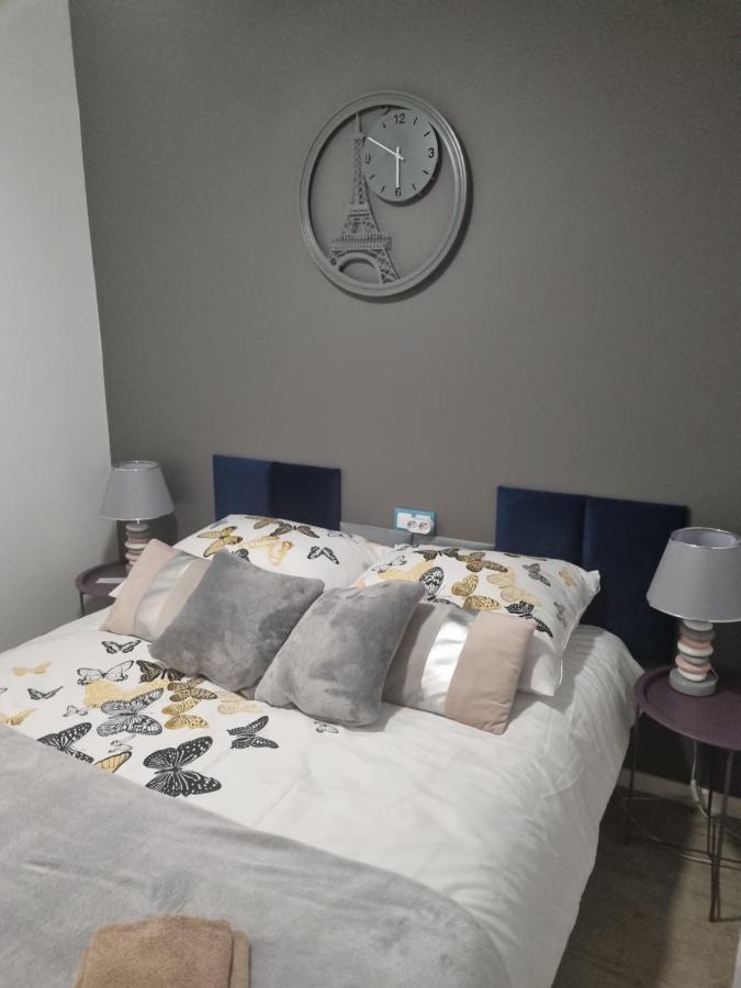 Moderno Apartamento Familiar Junto Al Mar - Conejito Apartman Torrevieja Kültér fotó