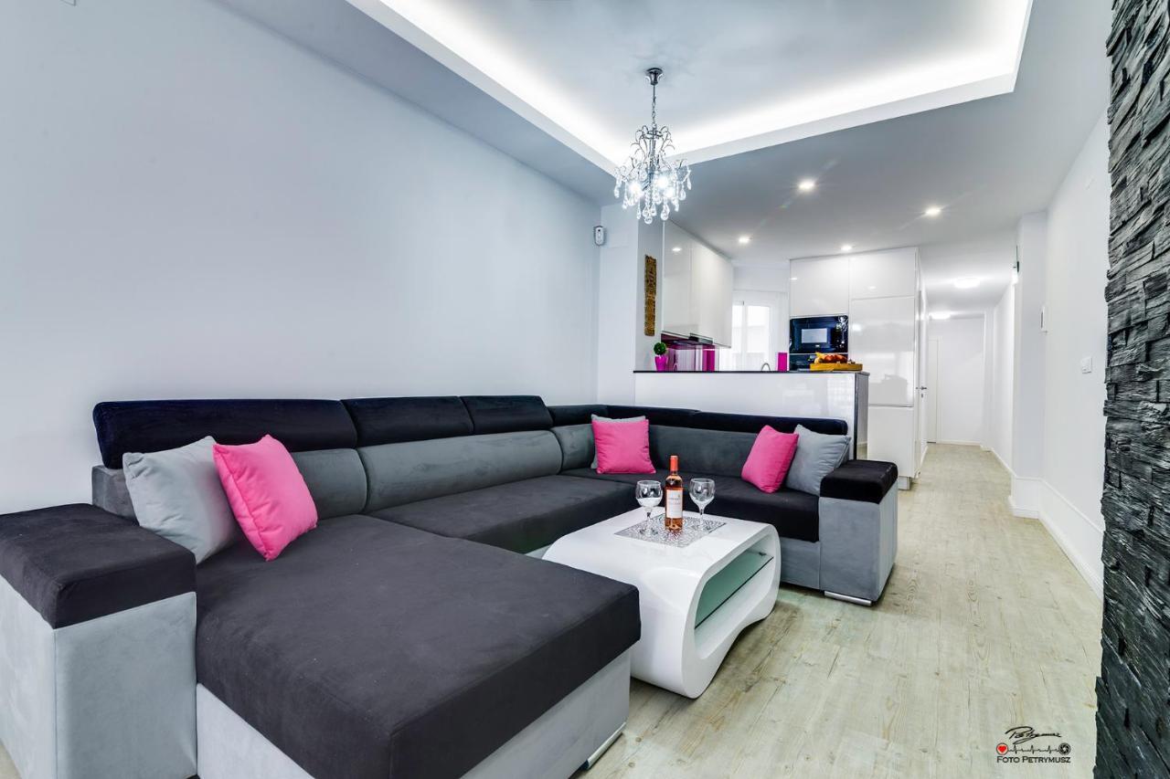 Moderno Apartamento Familiar Junto Al Mar - Conejito Apartman Torrevieja Kültér fotó